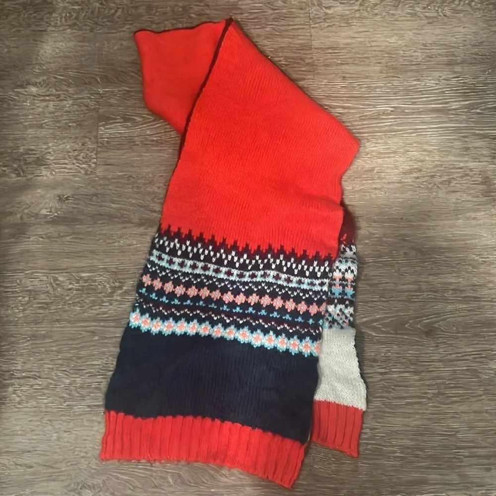 Gap Red and Blue Fair Isle Oversized Chunky Snowflake‎ Acrylic Mohair Scarf